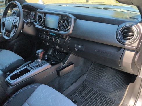 Used 2023 Toyota Tacoma TRD Off-Road AWD/4WD image 24