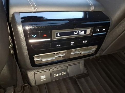 Certified 2023 Acura MDX SH-AWD w/ Technology Package image 17