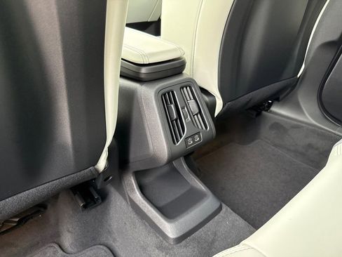 New 2026 BMW X1 xDrive28i image 21