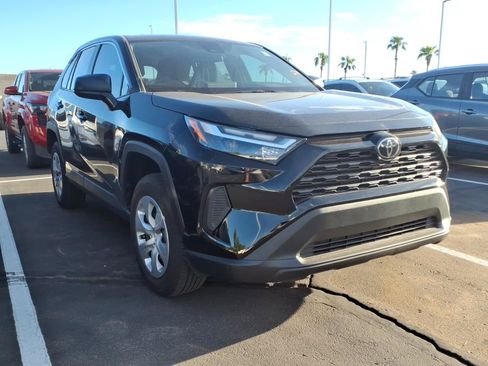 Used 2024 Toyota RAV4 LE FWD image 2