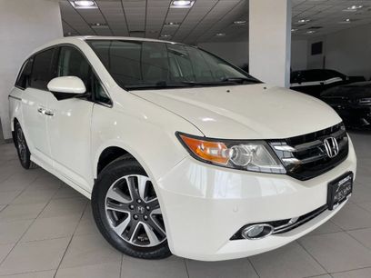 Used 2016 Honda Odyssey Touring
