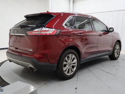 Used 2019 Ford Edge Titanium image 4