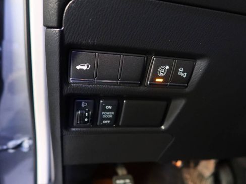 Used 2015 INFINITI QX80 Luxe w/ 22" Wheel Package image 31