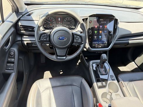 Certified 2025 Subaru Crosstrek 2.5i Limited w/ Crosstrek Mirror Package AWD/4WD image 9
