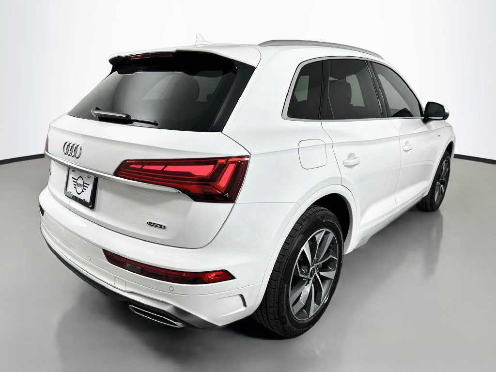 Used 2023 Audi Q5 2.0T Premium Plus w/ Premium Plus Package AWD/4WD image 5