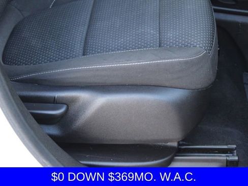 Used 2021 GMC Acadia SLE w/ Driver Convenience Package image 19