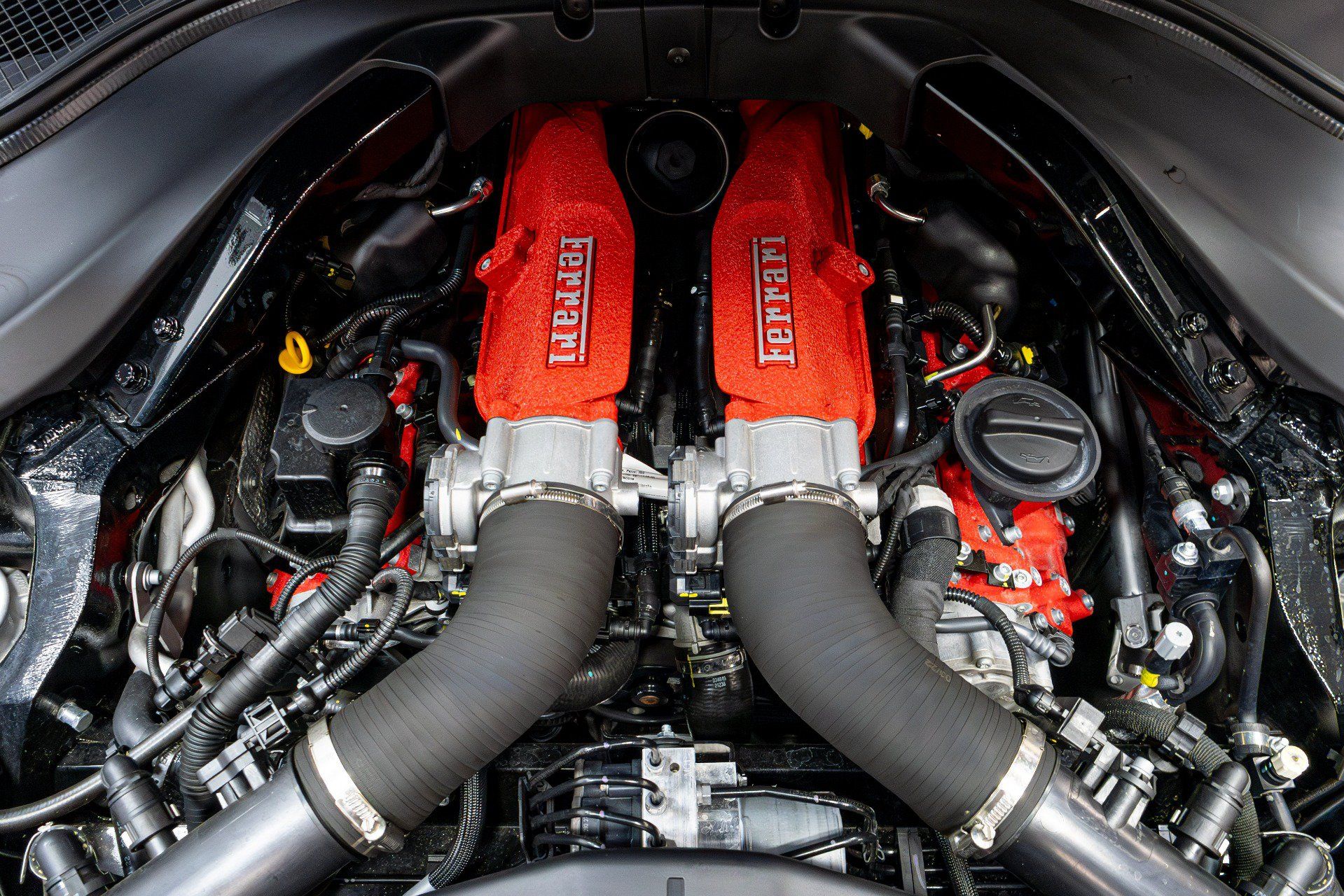 Used 2022 Ferrari Roma RWD image 48