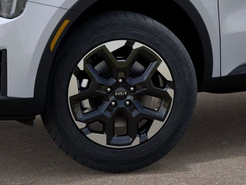 New 2026 Kia Sorento S AWD/4WD image 9