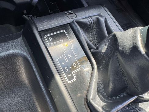Certified 2022 Toyota Tacoma SR w/ SX Package AWD/4WD image 34