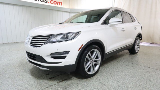 Used 2018 Lincoln MKC Reserve AWD/4WD image 2