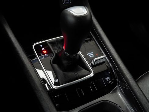 Certified 2025 Jeep Compass Latitude w/ Convenience Group image 33