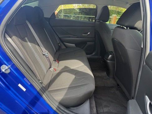 Used 2021 Hyundai Elantra SEL image 24