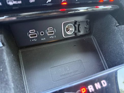 Used 2021 Jeep Grand Cherokee L Laredo w/ Luxury Tech Group I AWD/4WD image 27