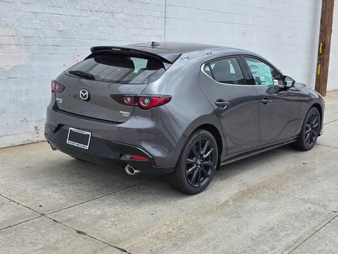 New 2026 MAZDA MAZDA3 Hatchback w/Premium Plus Pkg AWD/4WD image 4