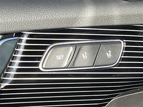 Used 2024 Hyundai Palisade Calligraphy image 27