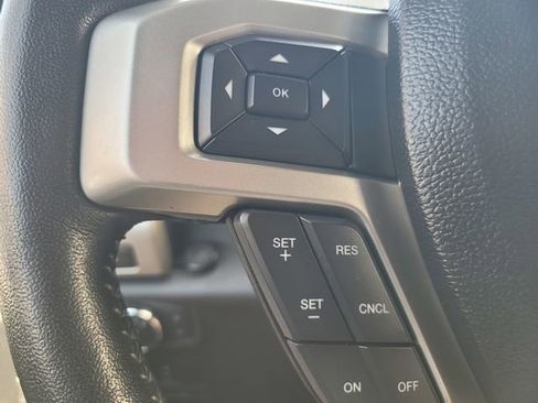 Certified 2021 Ford F450 Lariat w/ FX4 Off-Road Package image 27