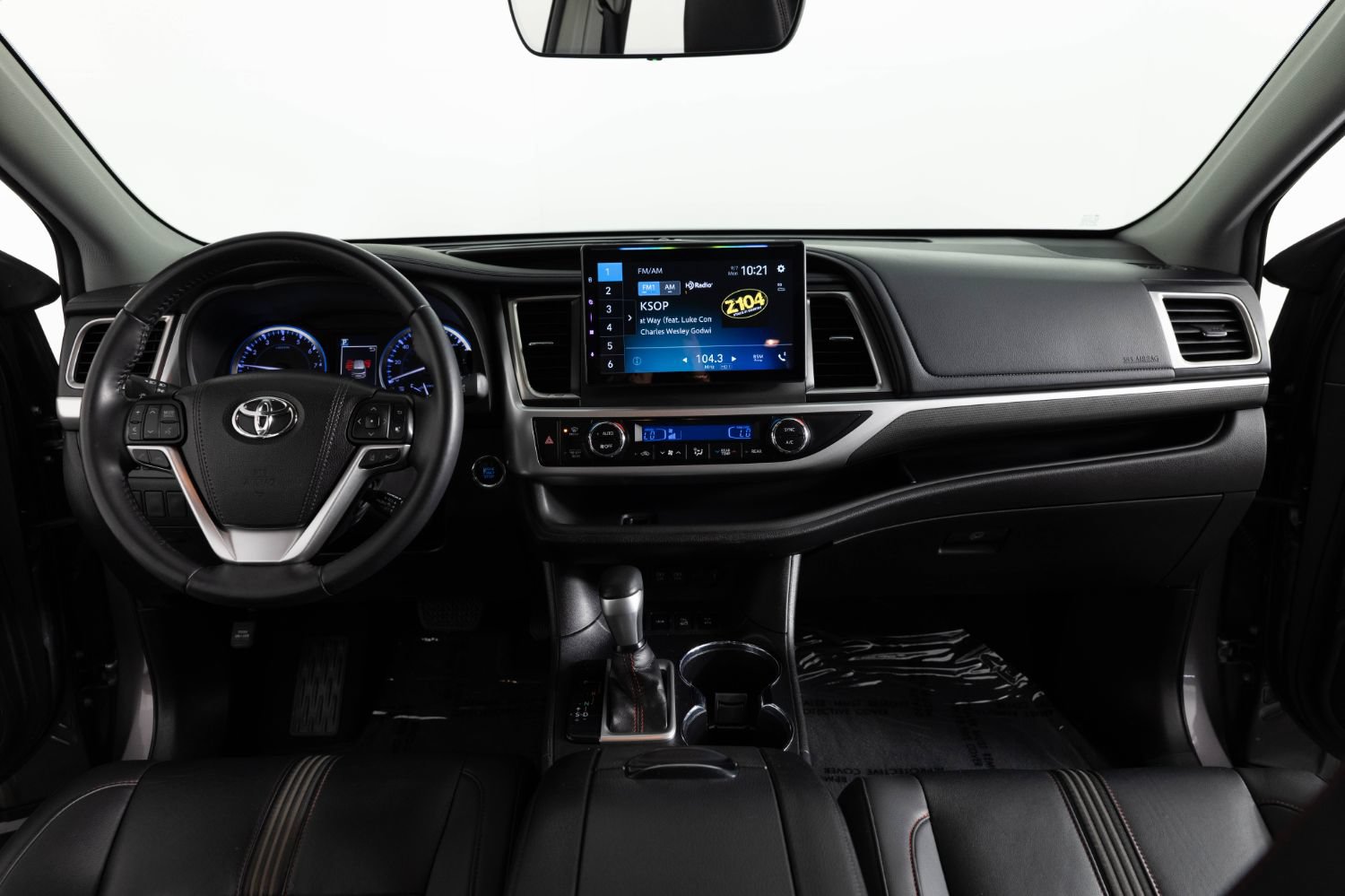 Used 2019 Toyota Highlander SE AWD/4WD image 39
