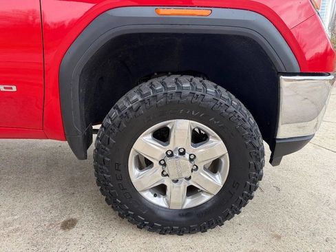 Used 2021 GMC Sierra 2500 SLT w/ SLT Premium Package image 9