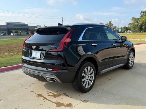 Used 2023 Cadillac XT4 Premium Luxury w/ Cold Weather Package FWD image 6