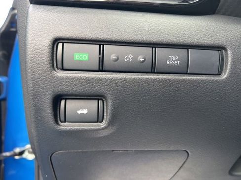 Used 2024 Nissan Sentra SV image 10