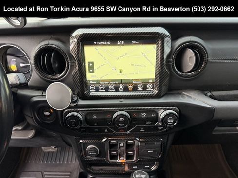 Used 2022 Jeep Wrangler Unlimited Sahara image 17