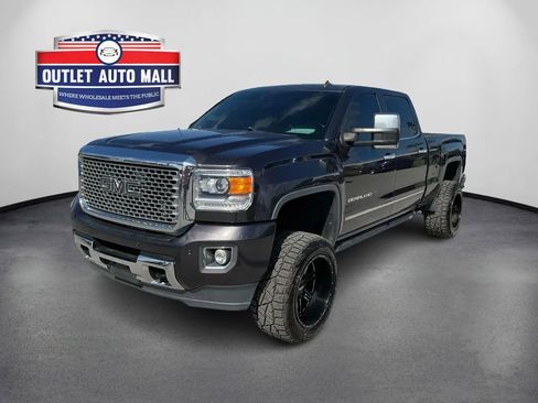 Used 2015 GMC Sierra 2500 Denali w/ Duramax Plus Package image 7