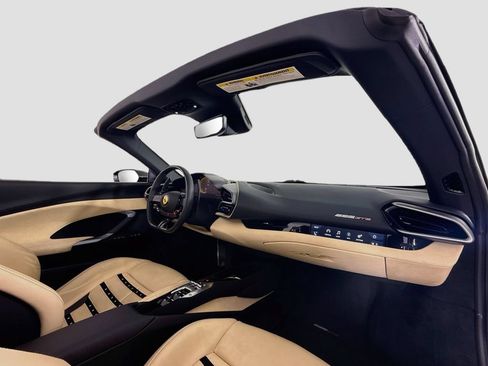 Used 2025 Ferrari 296 GTS RWD image 18