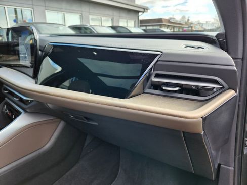 Certified 2025 Audi Q5 Premium w/ Convenience Package image 15