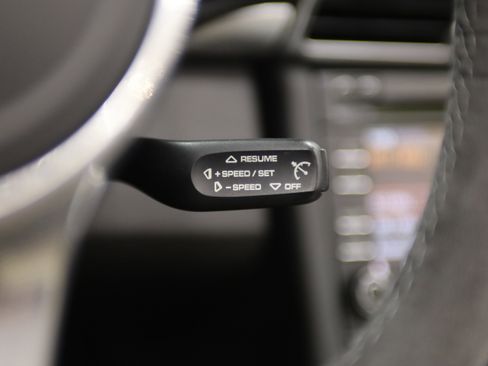 Used 2010 Porsche 911 Carrera 4S image 25