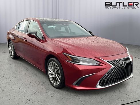 Certified 2022 Lexus ES 350 Ultra Luxury w/ Accessory Package 2 image 6