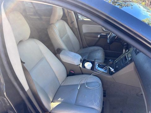 Used 2011 Volvo XC90 3.2 image 19