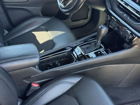 Used 2022 Jeep Compass Altitude w/ Convenience Group image 17