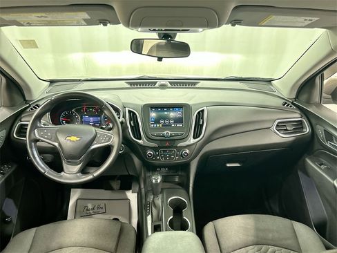 Used 2019 Chevrolet Equinox LT image 18