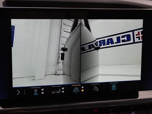 New 2026 Chevrolet Silverado 2500 High Country w/ High Country Premium Package AWD/4WD image 28