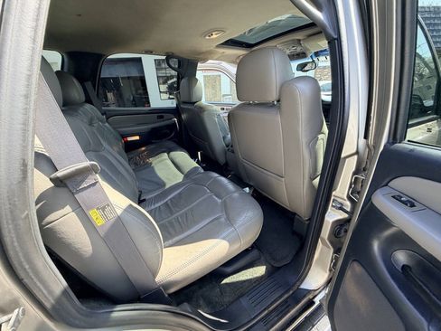 Used 2002 Chevrolet Tahoe LT AWD/4WD image 28