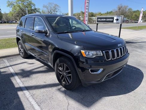 Used 2017 Jeep Grand Cherokee Limited image 5