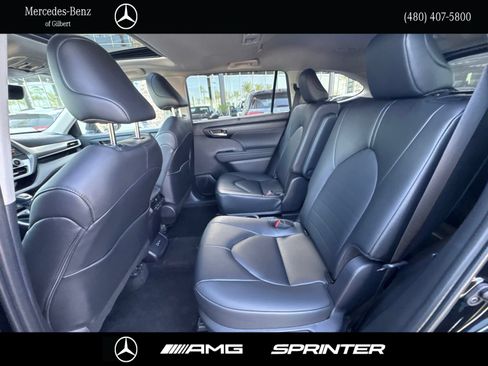 Used 2026 Toyota Highlander XLE AWD/4WD image 19
