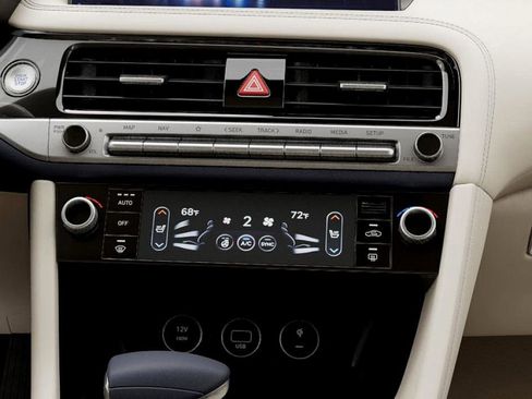 New 2026 Genesis G70 2.5T Prestige image 15