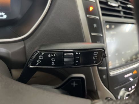 Used 2019 Lincoln Nautilus Reserve AWD/4WD image 59
