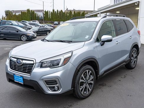 Used 2021 Subaru Forester Limited w/ Popular Package #3 image 6