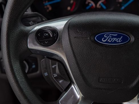 Used 2015 Ford Transit Connect XL FWD image 9