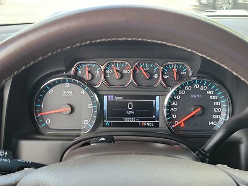 Used 2020 Chevrolet Tahoe Premier RWD image 18