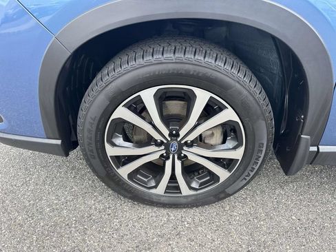 Certified 2023 Subaru Forester Limited AWD/4WD image 6
