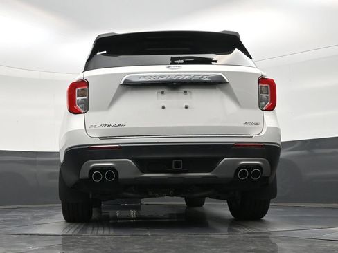 Used 2022 Ford Explorer Platinum w/ Equipment Group 601A AWD/4WD image 23