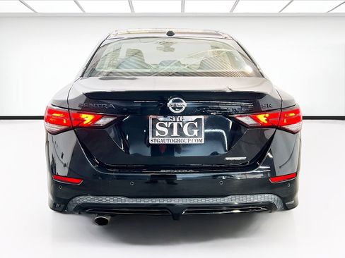 Used 2022 Nissan Sentra SR w/ Midnight Edition FWD image 5