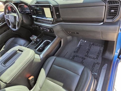 Certified 2022 Chevrolet Silverado 1500 LT Trail Boss w/ Convenience Package II image 16