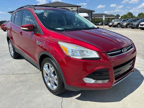 Used 2013 Ford Escape SEL FWD image 2