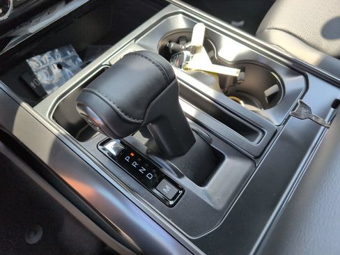 New 2026 Ford F150 Lariat RWD image 25