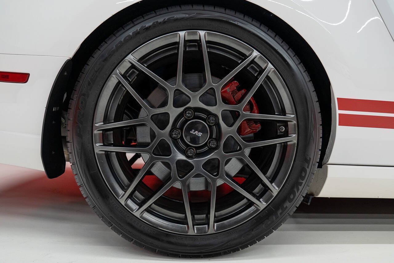 Used 2013 Ford Mustang Shelby GT500 RWD image 56