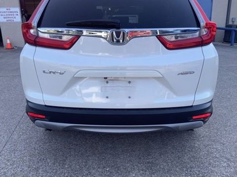 Used 2017 Honda CR-V EX image 4